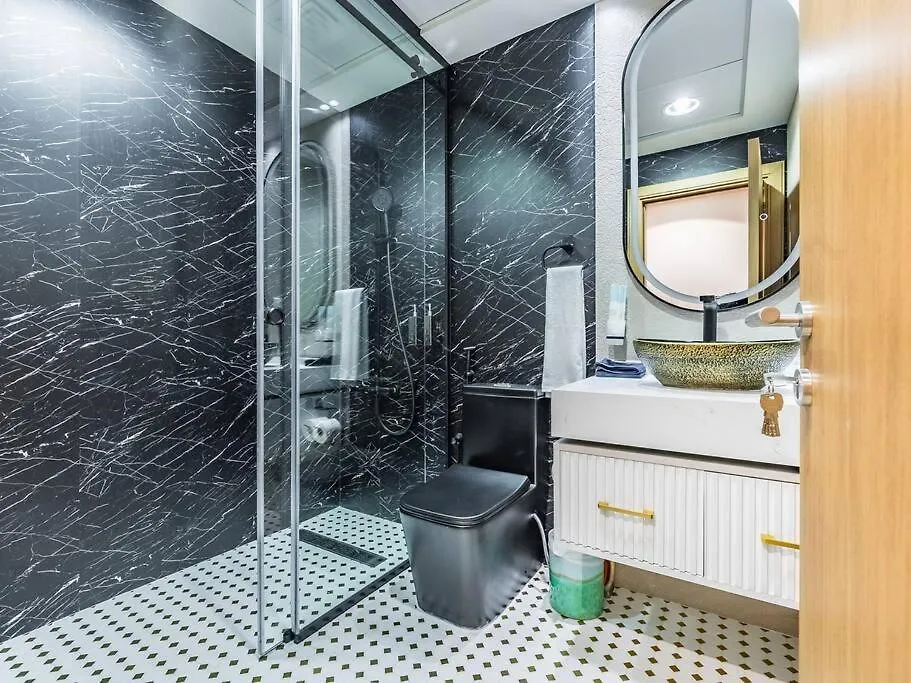 Luxury 2-Bedroom Apartment In Dubai